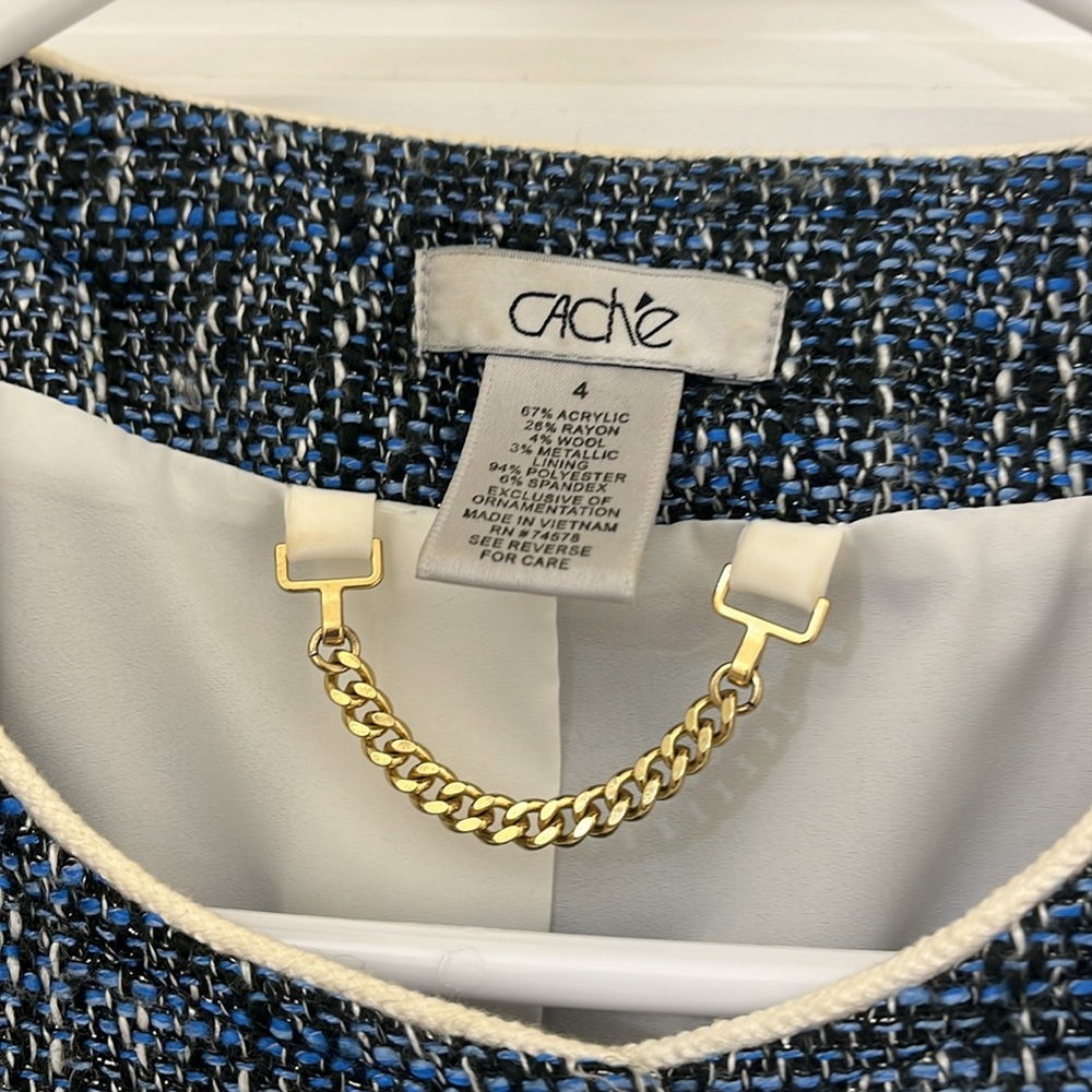 Cache Jacket Size 4 - image 2